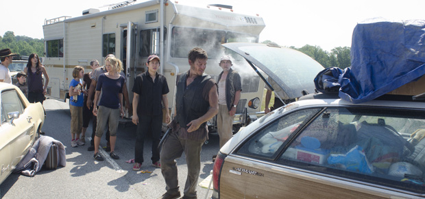 dead1 dead1 Dead Man Walking: The Walking Dead Mid Season 2 Review