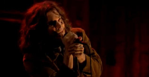 Fallon as Eddie Vedder