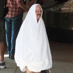 First Images from the Set of “Arrested Development” Season Four Feature the “Workaholics” Crew