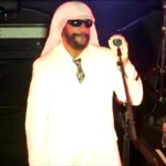 Watch: Deftones Joined Onstage by Bad Brains Vocalist HR Watch: Deftones Joined Onstage by Bad Brains Vocalist HR